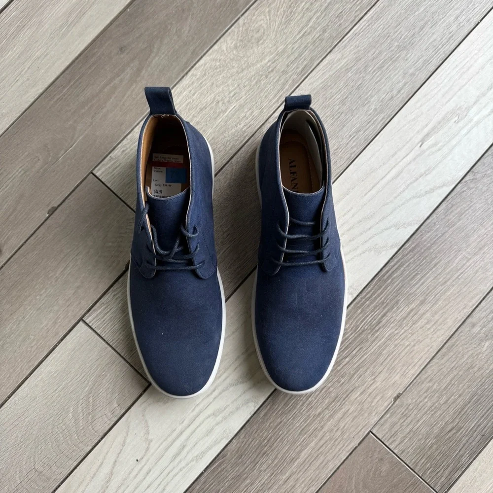 Alfani Navy Suede Men’s Chukka Boots | Size: 7.5 | New Never Used